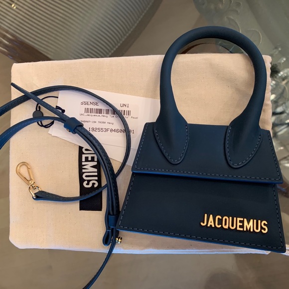 JACQUEMUS le chiquito - Picture 6 of 8